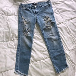 Hollister cropped jeans